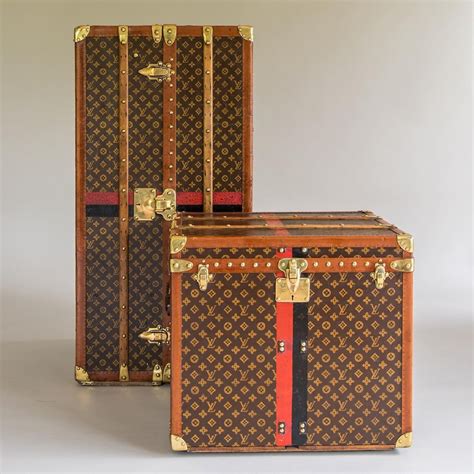 louis vuitton old trunk|louis vuitton first trunk.